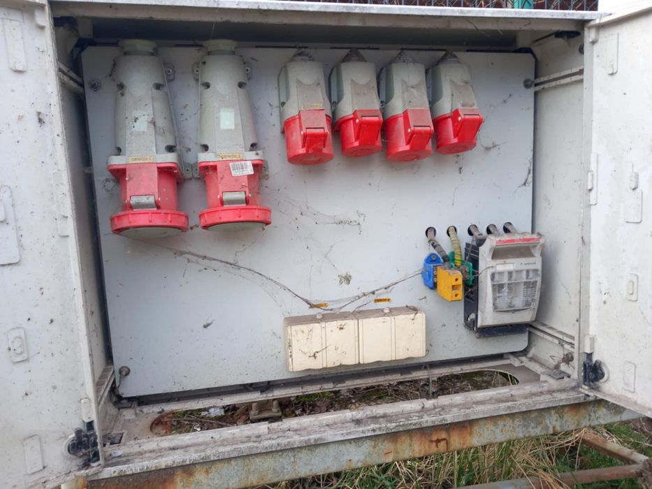 Skrzynia elektryczna budowlana