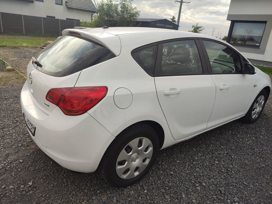 Opel Astra 1.7 klimatyzacja