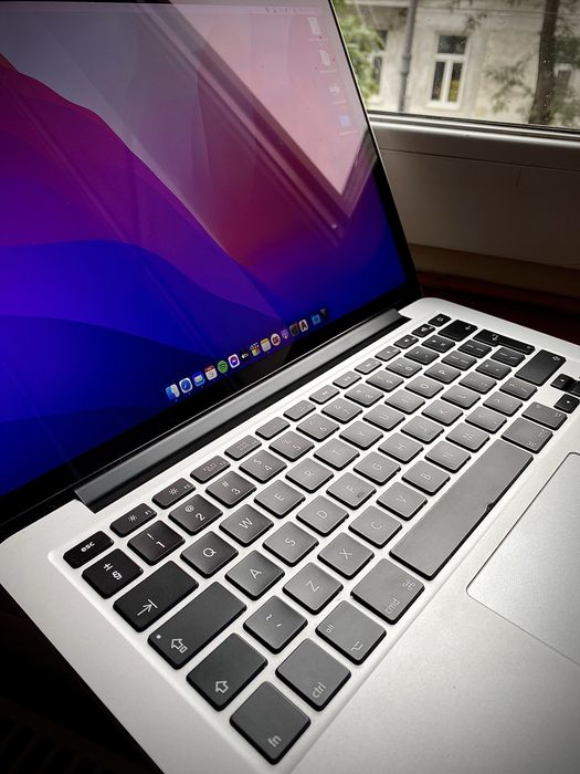 Macbook Pro 13 2015 Early 8/128gb