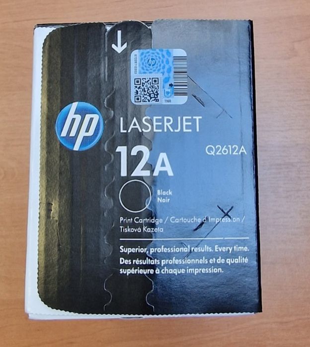 Nowy, zamknięty oryginalny czarny toner HP 12A Laserjet Q2612A