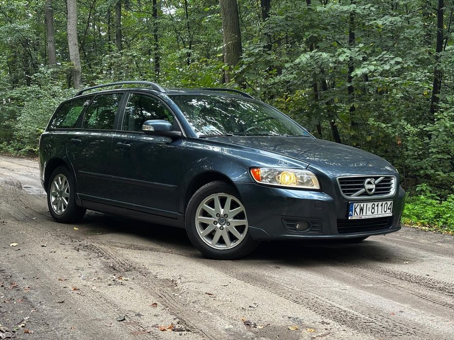 Volvo V50