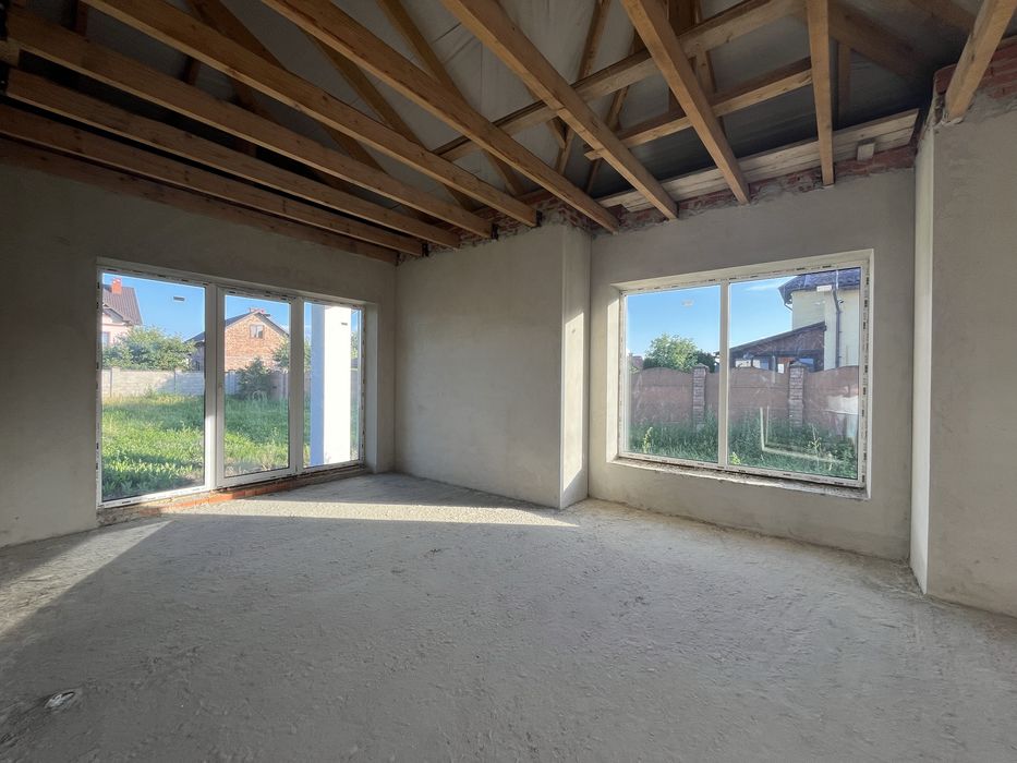 Продається одноповерховий особняк в передмісті Івано-Франківська