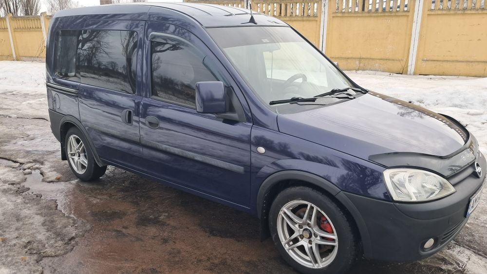 Продаю опель комбо 2005рік 1.7 дизель