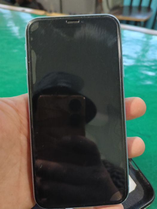 Iphone xr 64 в хорошем состоянии