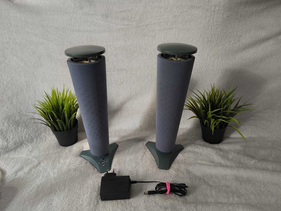 Głosniki Samsung w kolorze turkusowym