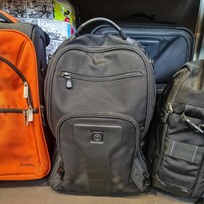 Mochila-Trolley T-Tech by TUMI (modelo 20”) – preta – com TUMI Tracer®64750926639107121