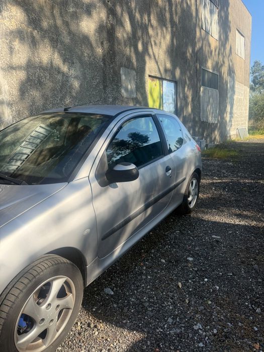 Pegeout 206 1.1 xr — photo 4