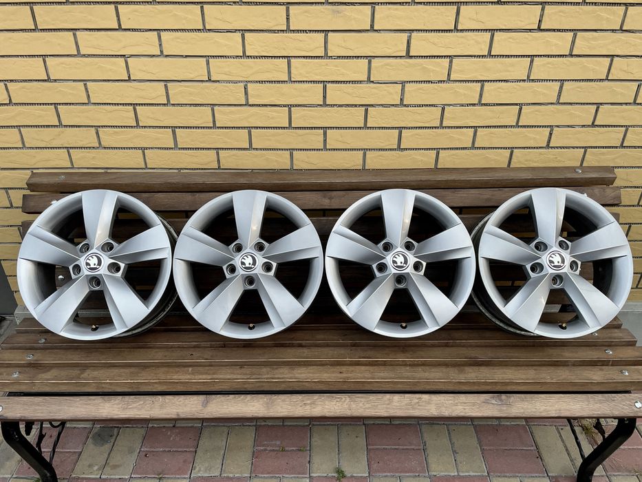 Диски Оригінал R16 5.112 ET43 Шкода А5 А7 Гольф Джета Тоуран