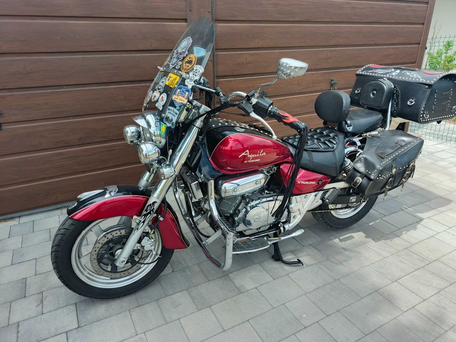 Motocykl Hyosung Aquila gv 125
