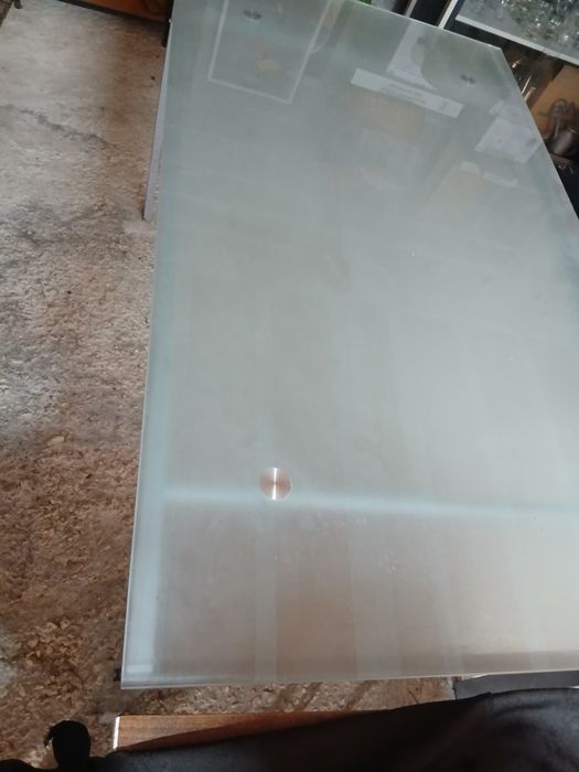 Mesa de vidro grande