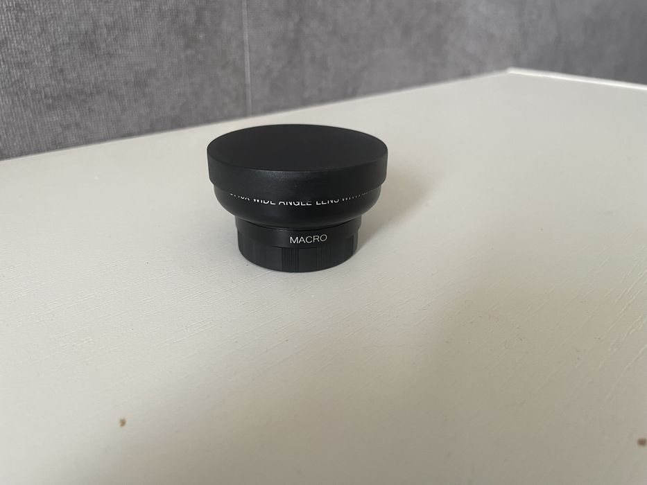 Продам нову камеру 2.7К, якісь відео на висоті