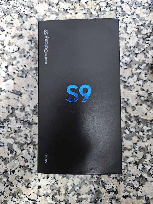Samsung Galaxy S9 64GB E 4GB RAM.