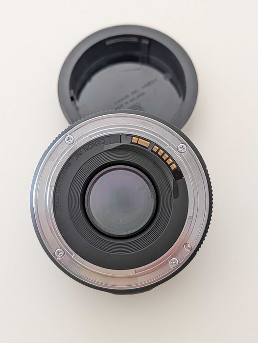 Objetiva Canon EF 50mm f/1.8 STM (com Caixa)