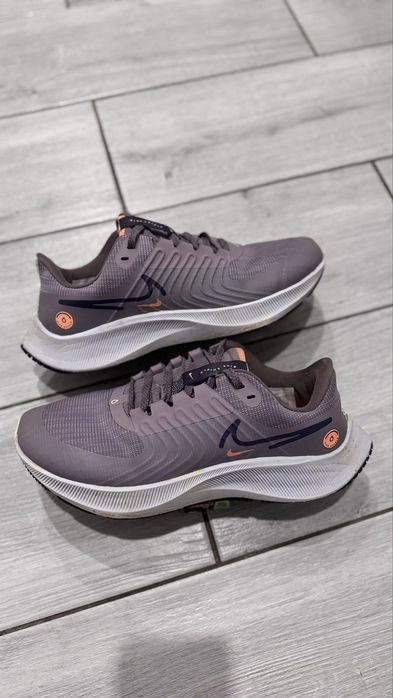 Бігові кросівки Nike zoom pegasus 38 shield,40р
