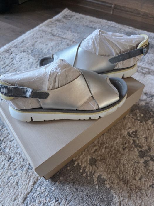 Босоніжки Camper