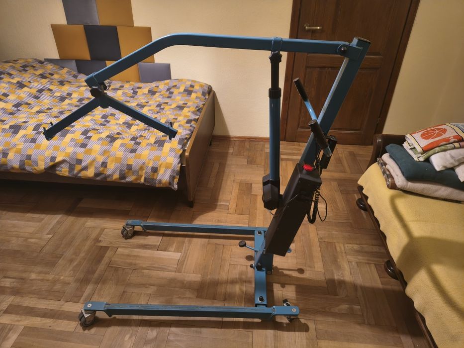 Podnośnik AKS używany