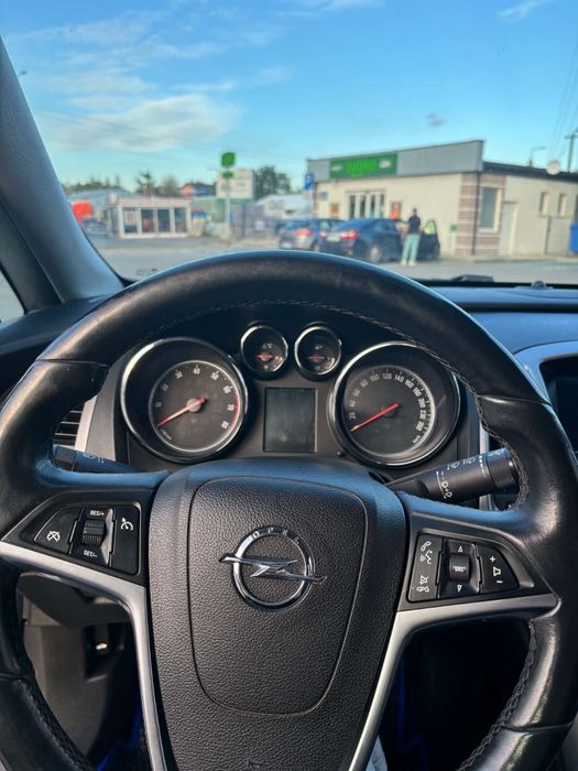 Sprzedam Opel Astra J