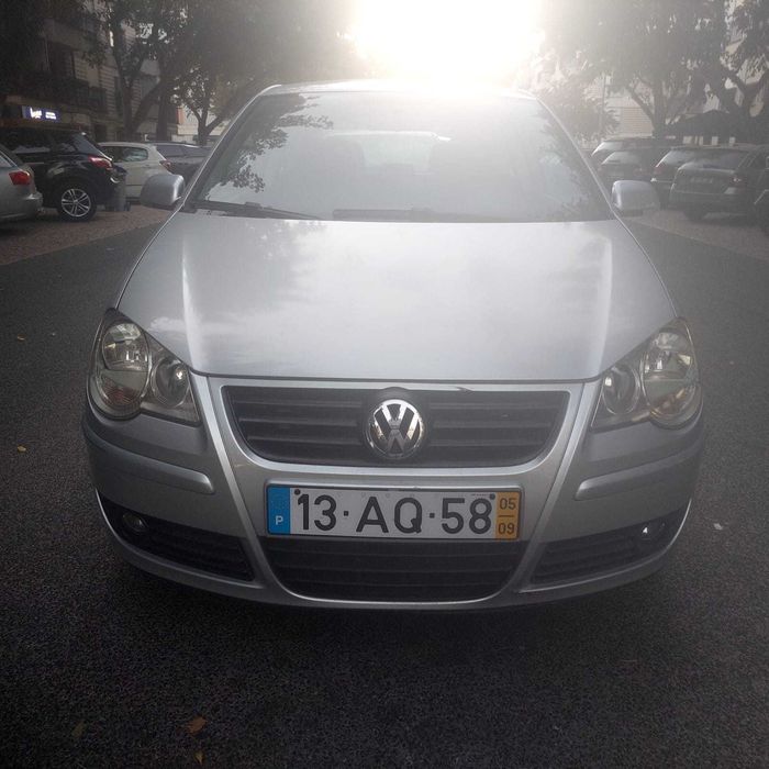 Polo 1.2  , 2005 , gasolina , 2.999 € , 155.000 kms ... Tlm 964060025