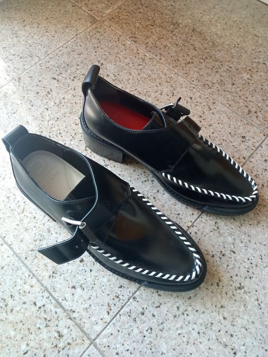 Sapatos Cruella De Vil da Disney