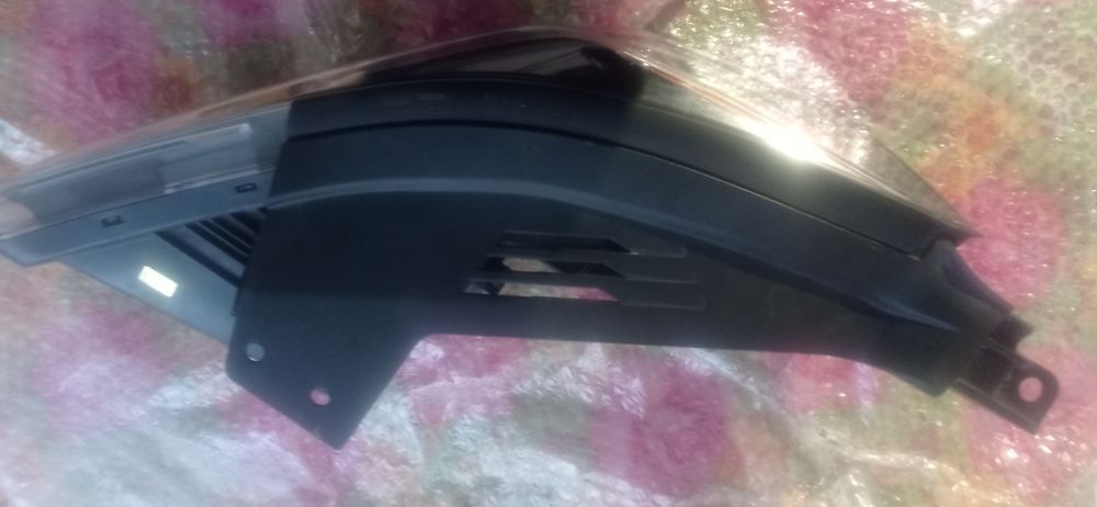 Фара ДХО Хюндай Санта Фе 4 покоління 18-20 років