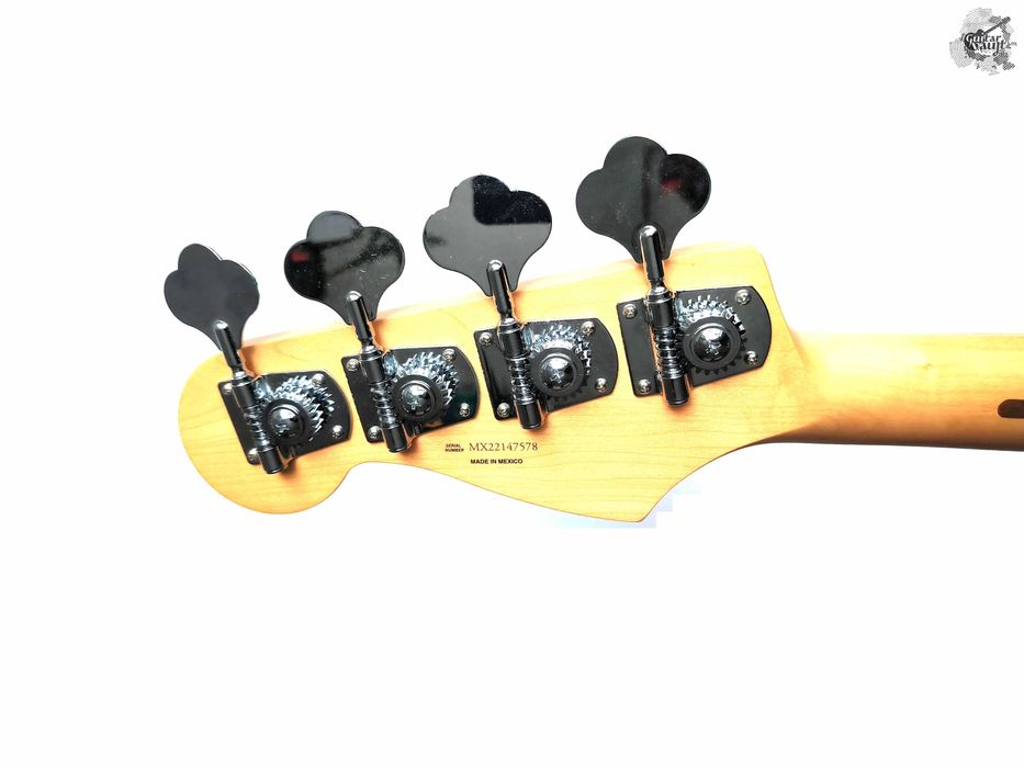 Mint Fender Limited Edition Player Jazz Bass Plus Top 2022 Green Burst