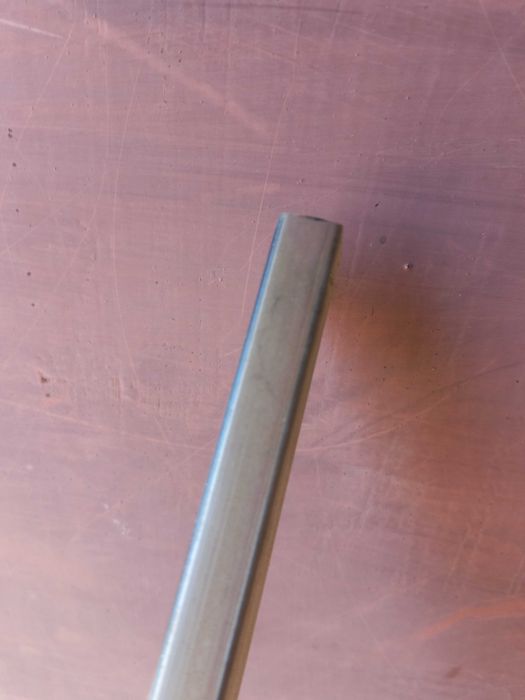 Термошайба и торцевой профиль для поликарбоната