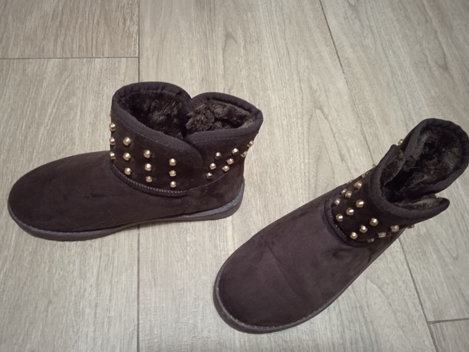 Zamszowe botki z futerkiem r. 37