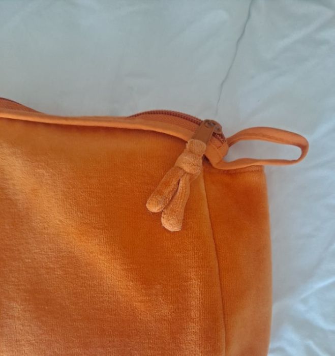 Necessaire para Crianças Com Boneco