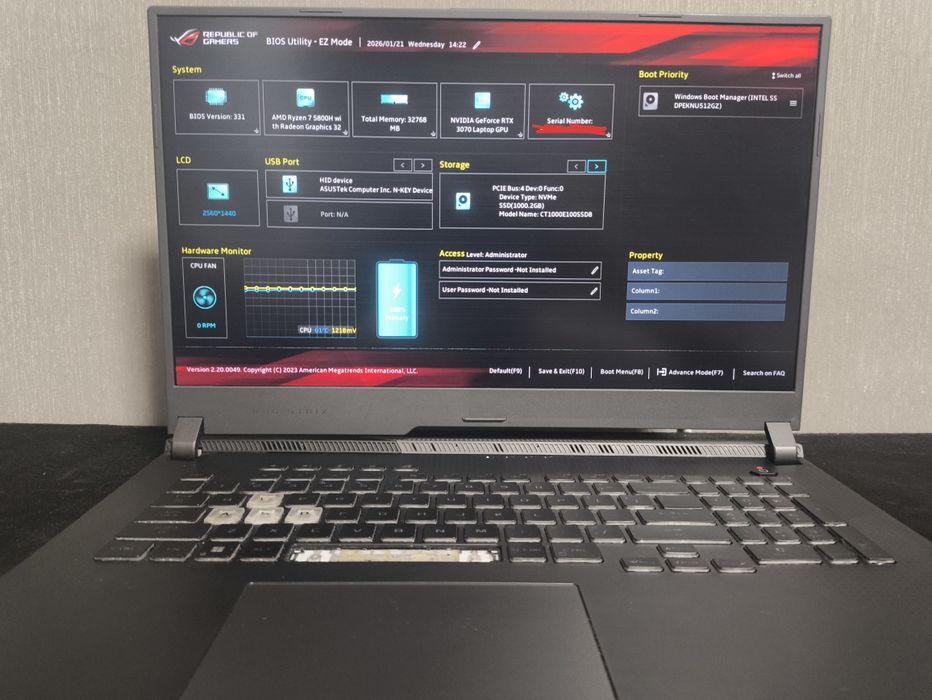 ASUS ROG Strix G713QR з дефектами