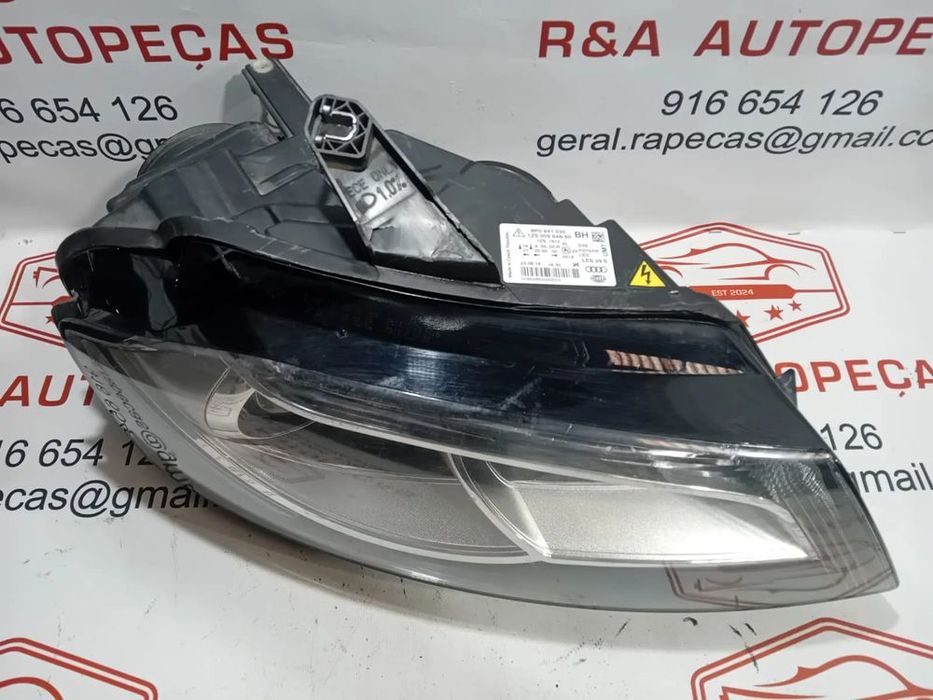 Ótica Farol Direito Audi A3 8P FaceliftT Bi Xénon