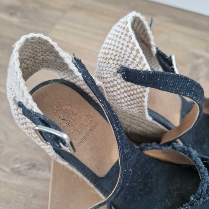 Buty sandały na koturnie KANNA rozm. 39