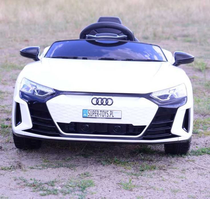 BAWIBUS.PL Auto samochód na akumulator AUDI E-Tron GT 4x4 białe
