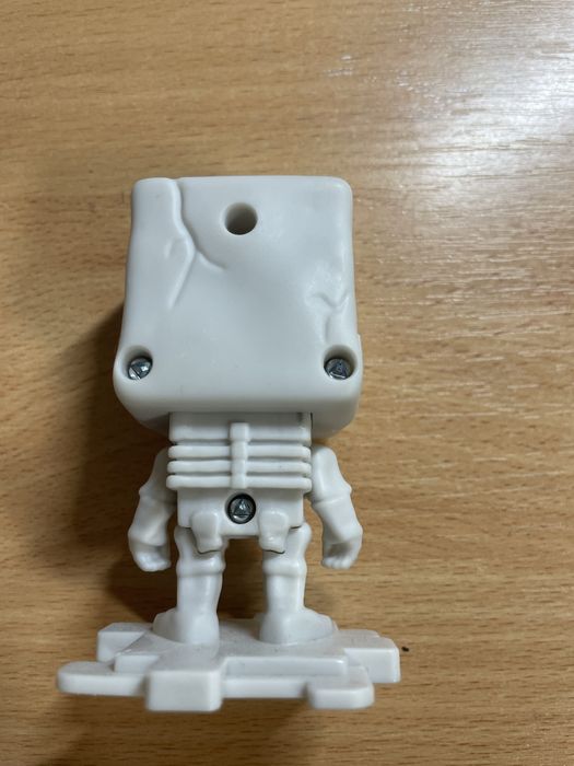 Фігурка Скелет Майнкрафт в хорошому стані