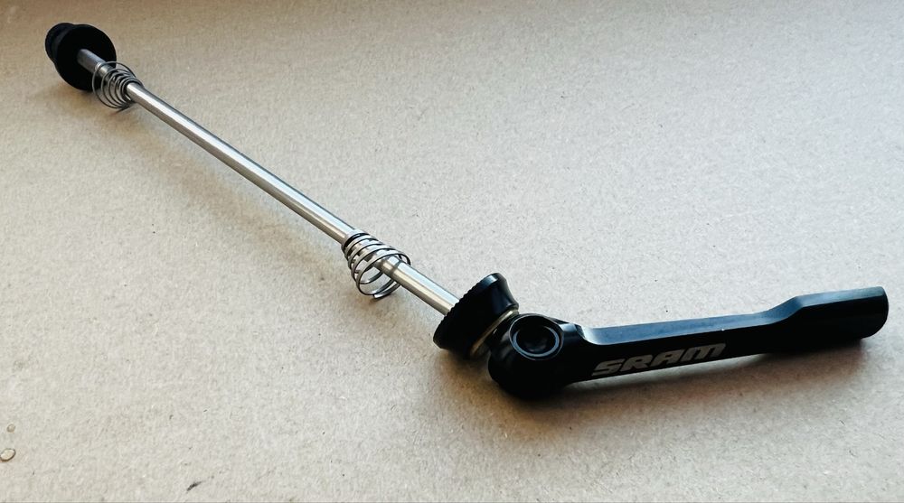 Szybkozamykacz SRAM Zacisk Tylnego Koła Piasta QR oś Alu lekki 45g