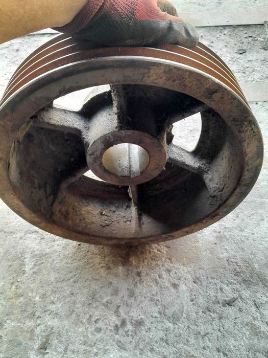 Шків відбійного бітера копнитель (чавун) дон 1500