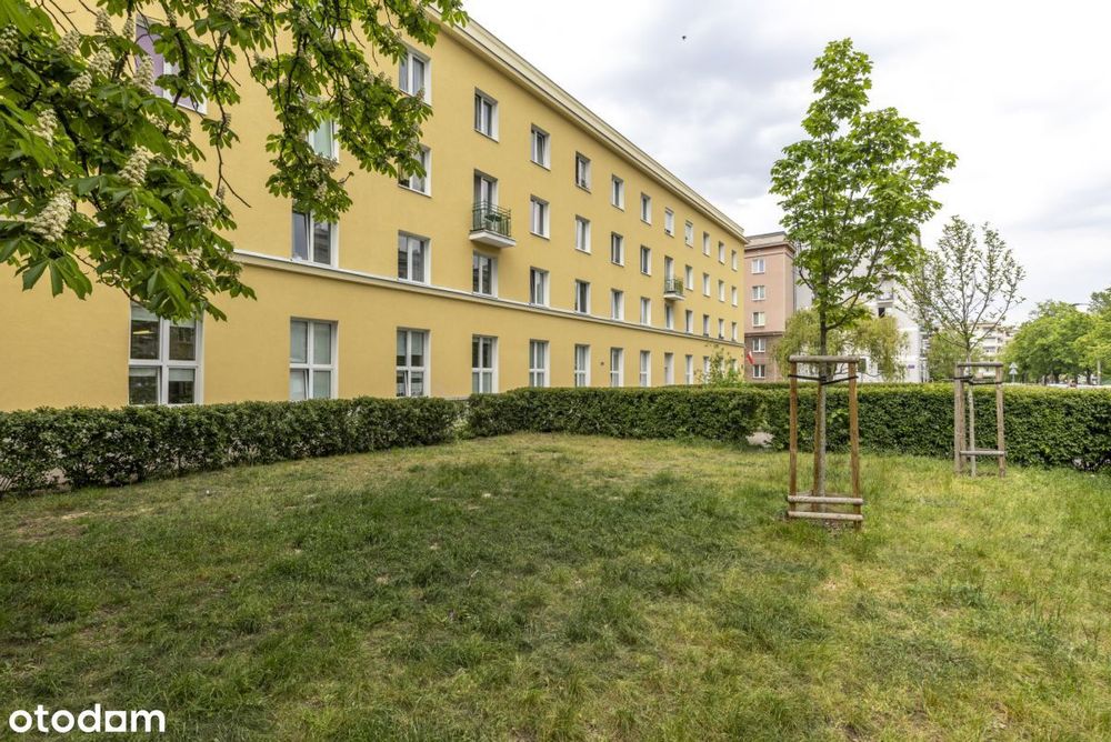 Plac Hallera / Brechta / 52 m2 /2 pokoje