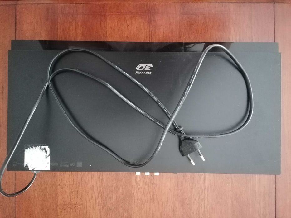 Leitor Blu-ray  3D Samsung avariado