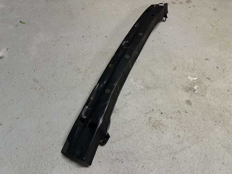 Trvessa/reforço pára-choques Nissan Micra