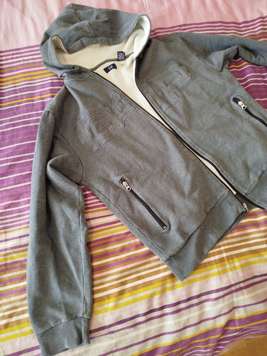 Szara grafitowa bluza ocieplana z kieszeniami Gap M 38