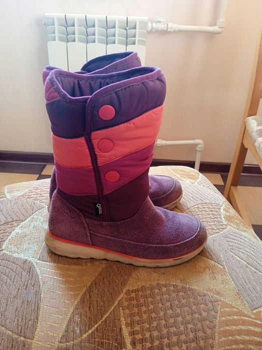 Чобітки ессо для дівчат