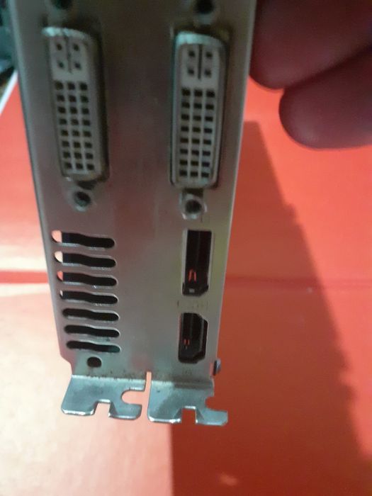 Gainward Graphics Card64553037933442122