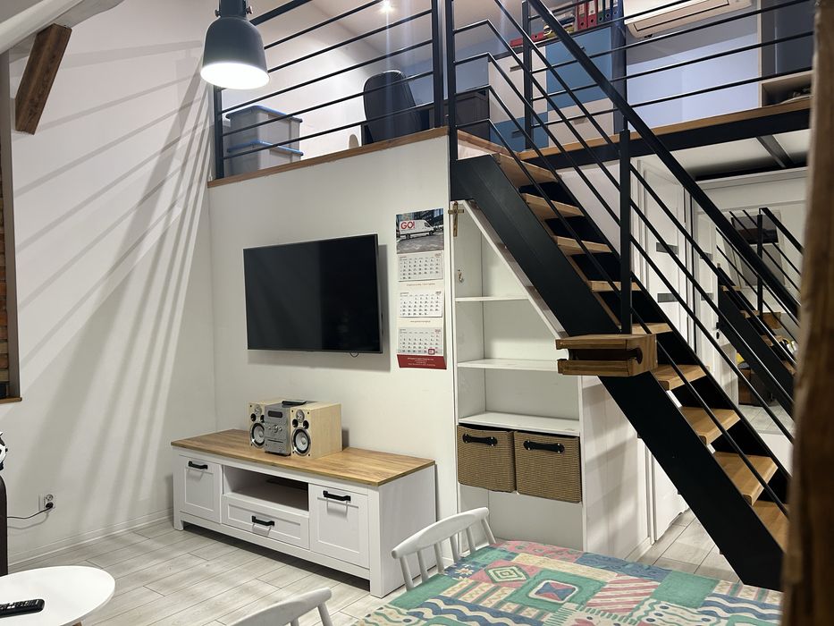 Kawalerka 42m2 na wynajem z antresolą