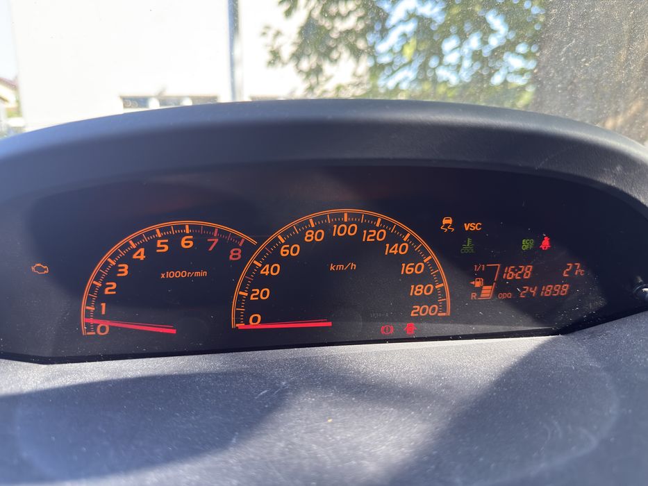 Toyota Yaris 1.3VVT-I uszkodzony!!!