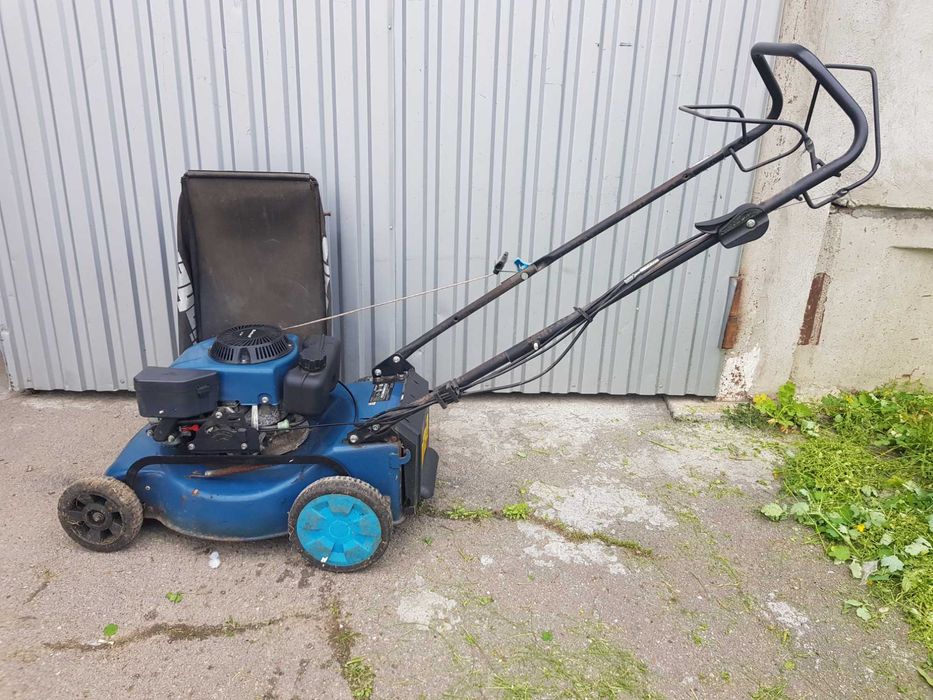 газонокосарка   Einhell( бензин)