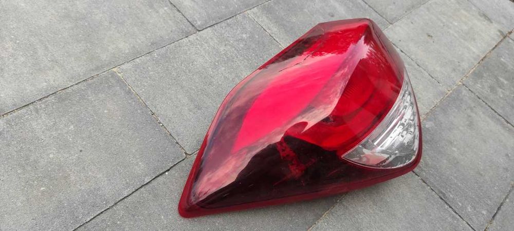 lampa tylna lewa  I20 II HB