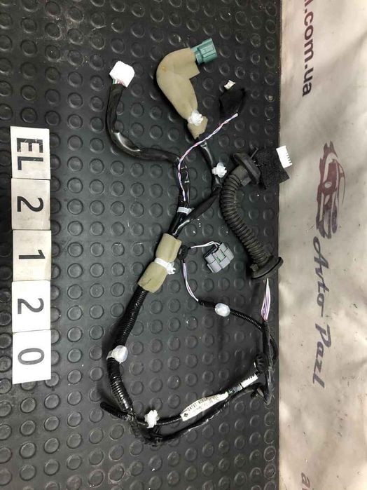 Nissan X-Trail T32 2014-2021 Проводка дверей зад L EL2120 241274CE0A