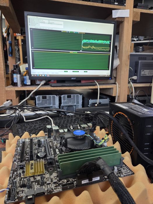 Комплект s1151 ASUS B150M-C + i3-6100 материнка і процесор