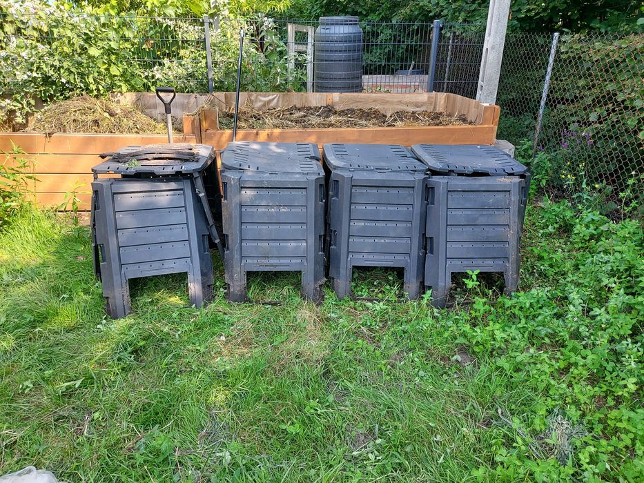 Sprzedam kompostownik 4x400l