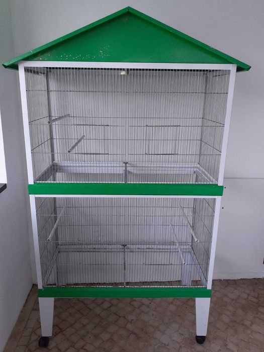 Gaiola para pássaros