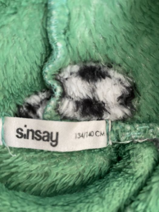 Szlafrok dla chłopca rozm.140